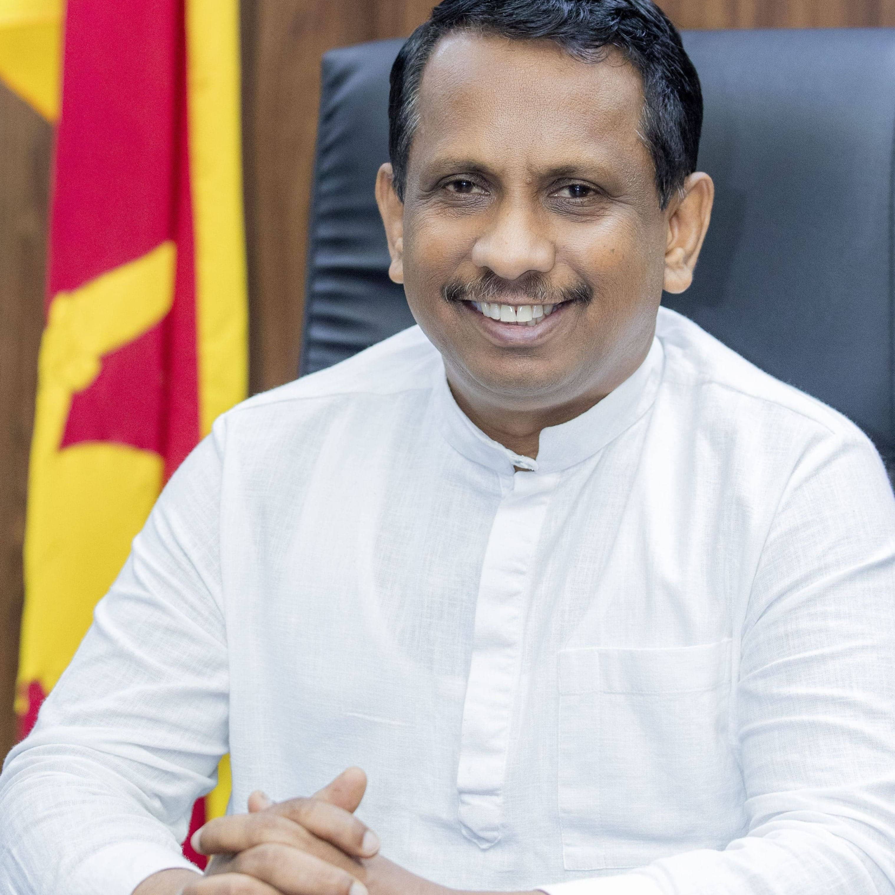 Minister.jpg